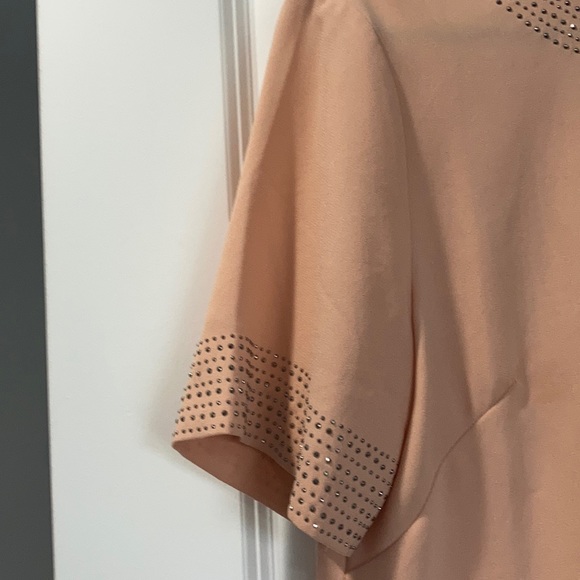 Top - Picture 3 of 6